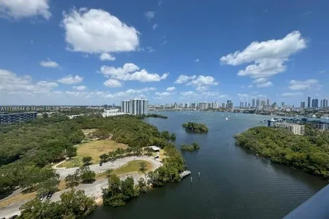 16385 Biscayne Blvd # 1806, North Miami Beach FL 33160
