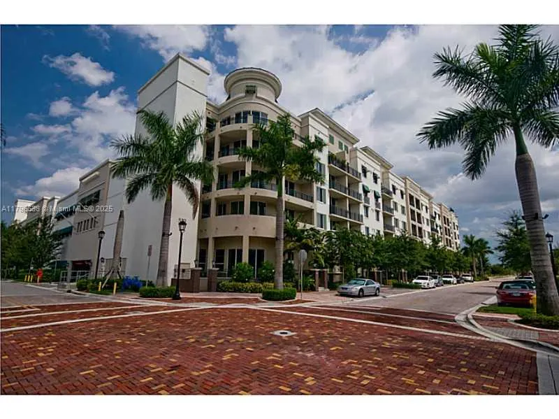 510 NW 84TH AV # 105, Plantation FL 33324