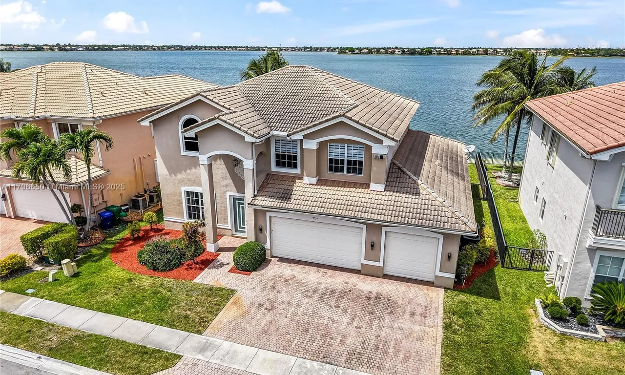 17739 SW 54th St, Miramar FL 33029