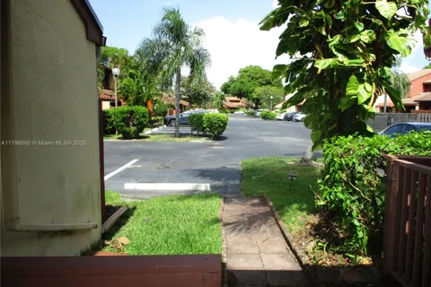 424 SE 11th Ter # 424, Dania Beach FL 33004