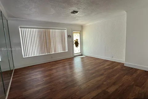 8398  WEST 14   AVE # 0, Hialeah FL 33014