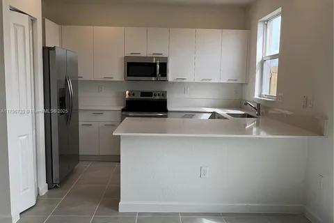 2357 NW 122nd Ter, Miami FL 33167