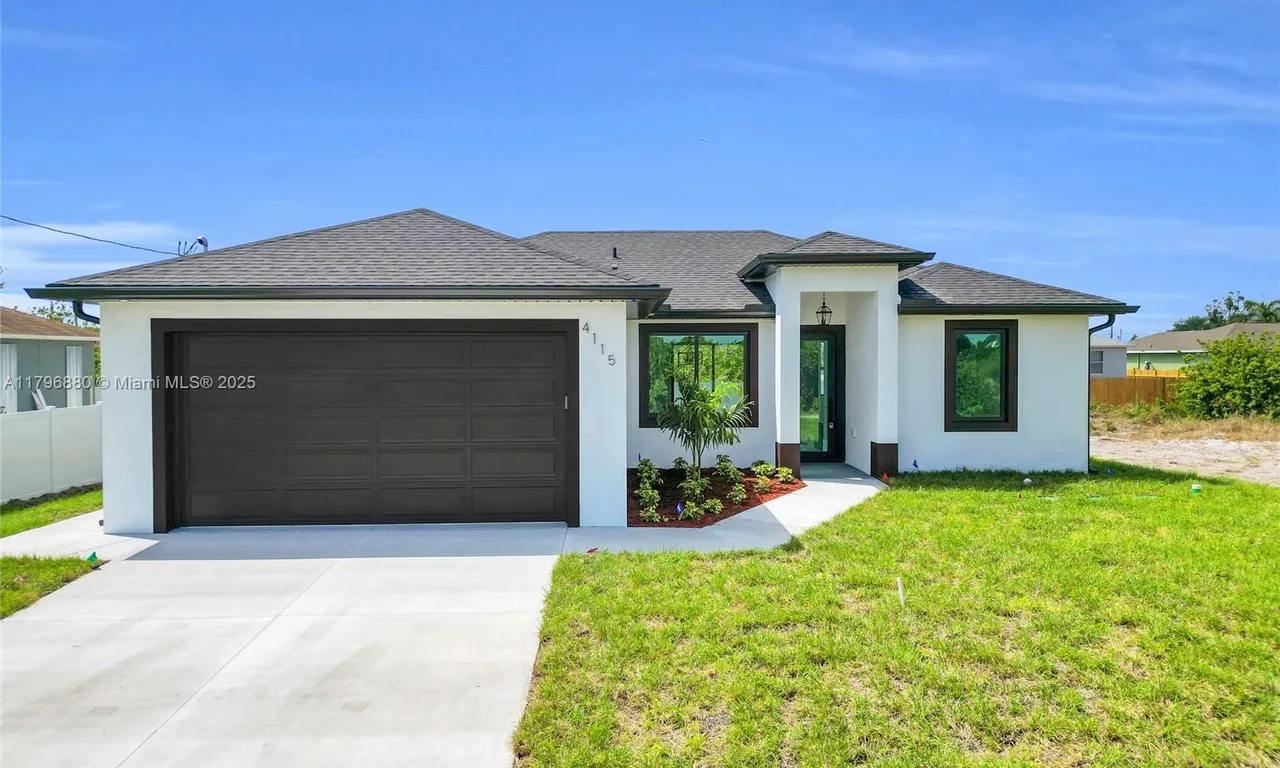 4115 20th ST SW, Lehigh Acres FL 333976