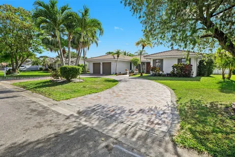 3215 NW 114th Ln, Coral Springs FL 33065