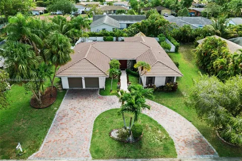3215 NW 114th Ln, Coral Springs FL 33065