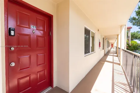 1101 SW 128th Ter # 209C, Pembroke Pines FL 33027