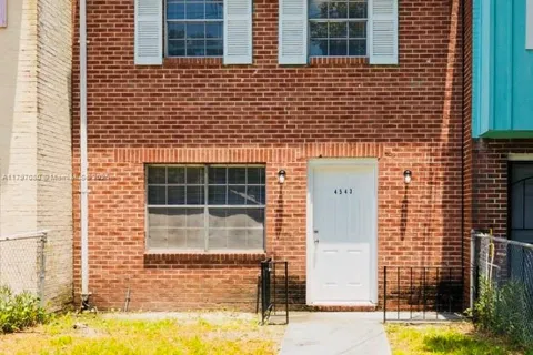 4543 W Moncrief Rd, Other City - In The State Of Florida FL 32209