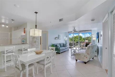519 E Sheridan St # 3052, Dania Beach FL 33004
