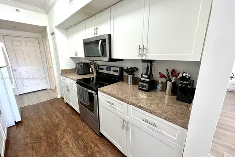 101 SW 117th Ave # 7107, Pembroke Pines FL 33025