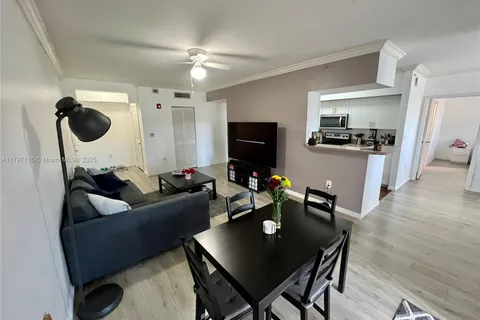 101 SW 117th Ave # 7107, Pembroke Pines FL 33025