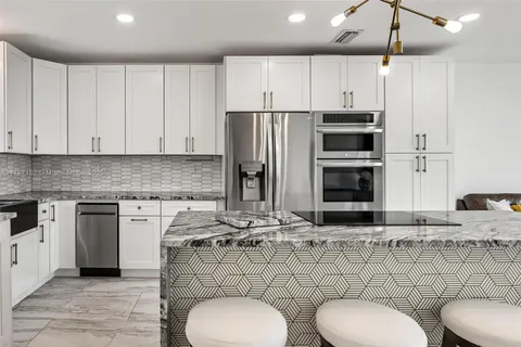 716 Rider Rd, Boynton Beach FL 33435