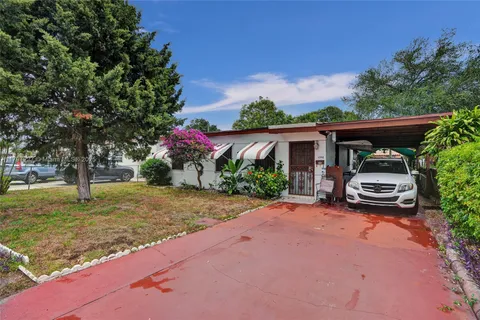 1248 Burlington St, Opa-Locka FL 33054