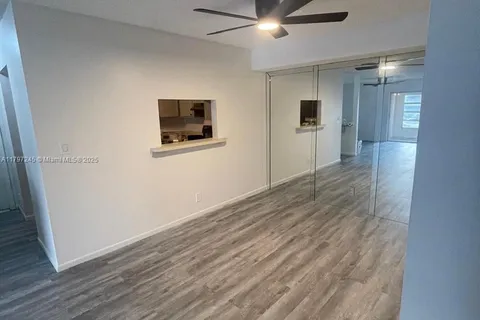 454 N Laurel Dr # 1505, Margate FL 33063