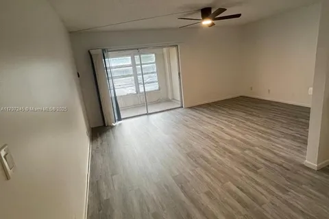 454 N Laurel Dr # 1505, Margate FL 33063