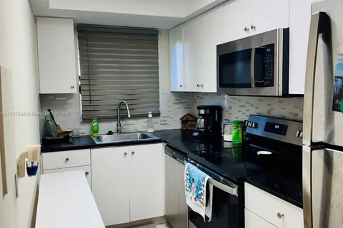 7348 SW 82nd St # C117, Miami FL 33143