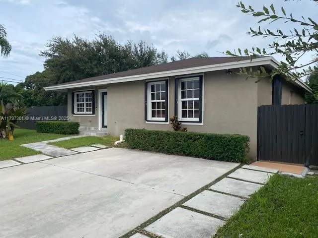11795 SW 222nd St # A, Miami FL 33170