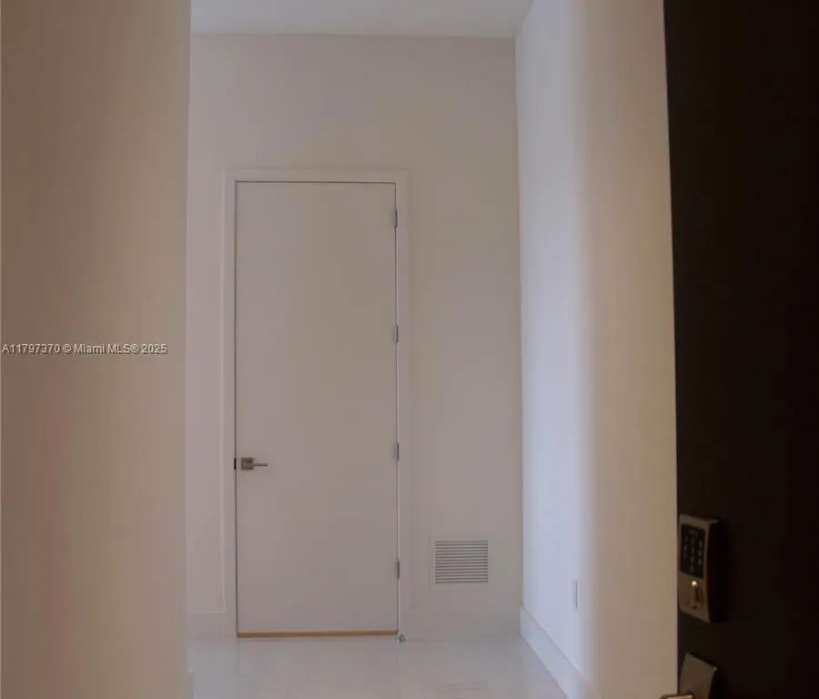 301 Altara Ave # 313, Coral Gables FL 33146