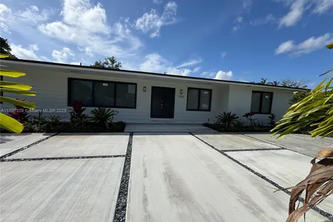 10055 SW 135th St, Miami FL 33176
