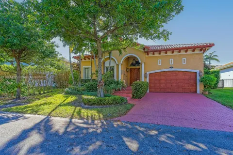 7454 SW 188th Ter, Cutler Bay FL 33157