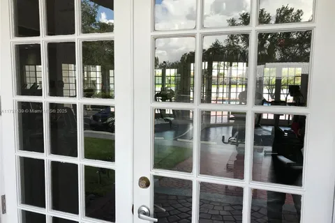 2851 N Oakland Forest Dr # 102, Oakland Park FL 33309