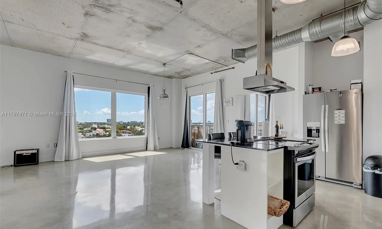 10 SW South River Dr # 1014, Miami FL 33130