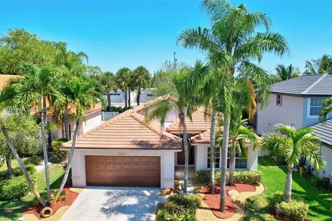 18225 NW 21st St, Pembroke Pines FL 33029