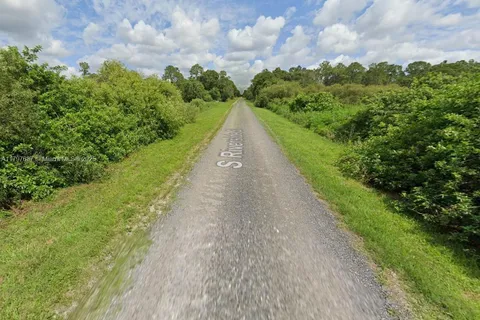 860 S Riverside, Clewiston FL 33440