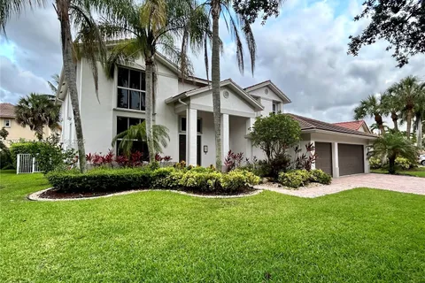 3968 Nighthawk Dr, Weston FL 33331