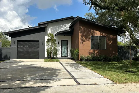 1611 SW 30th Ave, Fort Lauderdale FL 33312
