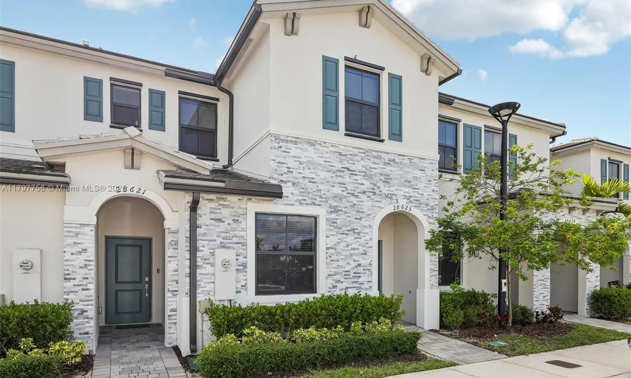 28625 SW 132nd Ct, Homestead FL 33033