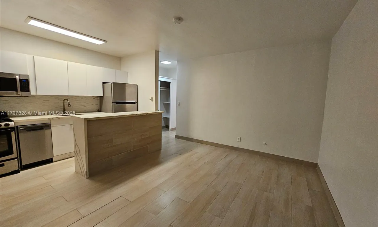 1723 Liberty St # 3, Hollywood FL 33020