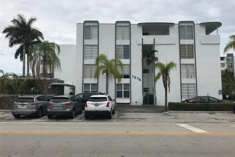 1075 93rd St # 404, Bay Harbor Islands FL 33154