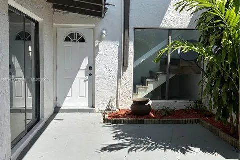 11005 SW 70th Ter, Miami FL 33173