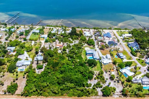 12649 S Indian River, Jensen Beach FL 34982