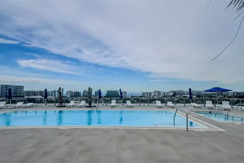 9261 E Bay Harbor Dr # 405, Bay Harbor Islands FL 33154