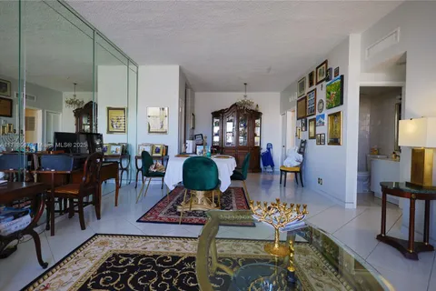 9225 Collins Ave # C, Surfside FL 33154