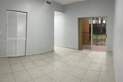 7220 NW 114 Ave # 10816, Doral FL 33178