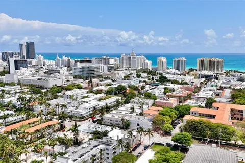 1440 Pennsylvania Ave # 2, Miami Beach FL 33139