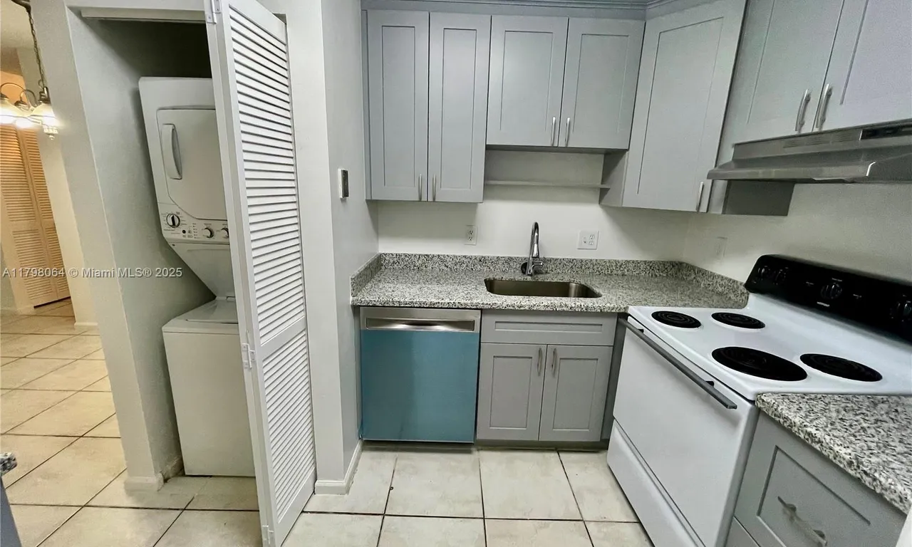 10992 Royal Palm Blvd Bldg 2 # 6, Coral Springs FL 33065