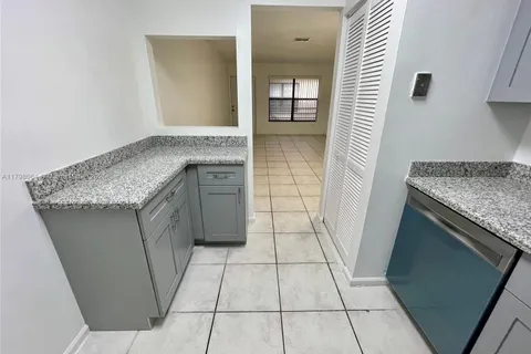 10992 Royal Palm Blvd Bldg 2 # 6, Coral Springs FL 33065