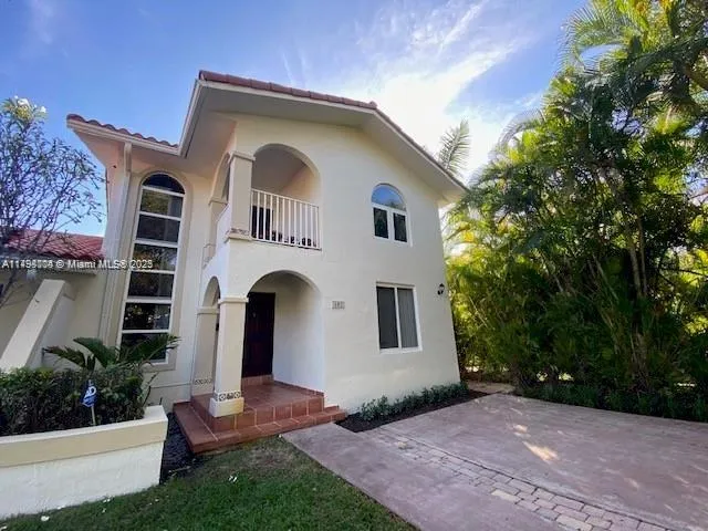 402 Majorca Ave, Coral Gables FL 33134