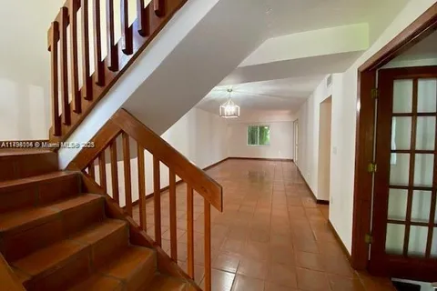 402 Majorca Ave, Coral Gables FL 33134