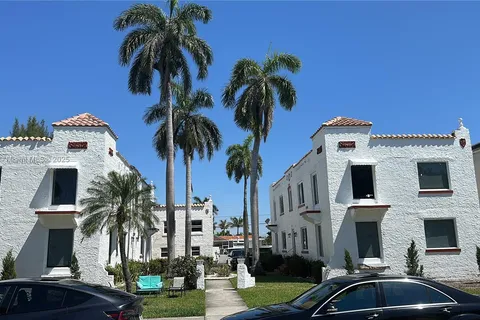 817 Tyler St # 1, Hollywood FL 33019