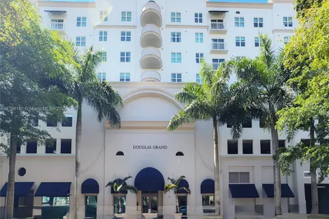 50 Menores Ave # 730, Coral Gables FL 33134