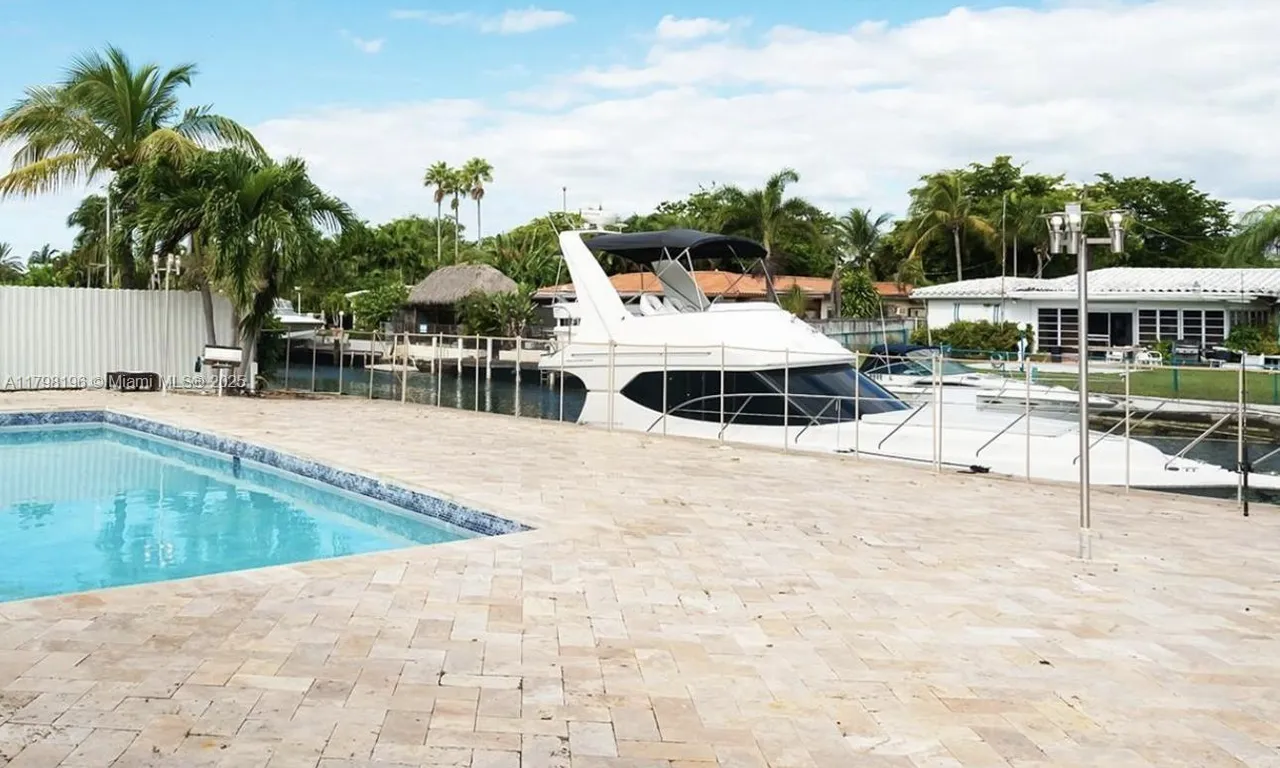 2055 Keystone Blvd, North Miami FL 33181