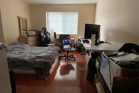 4460 NW 107th Ave # 8, Doral FL 33178