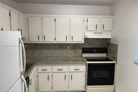 7860 Camino Real # 407, Miami FL 33143