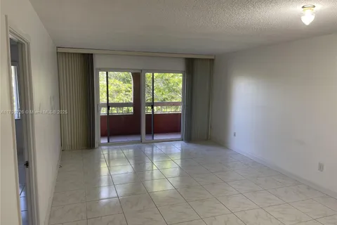 7860 Camino Real # 407, Miami FL 33143