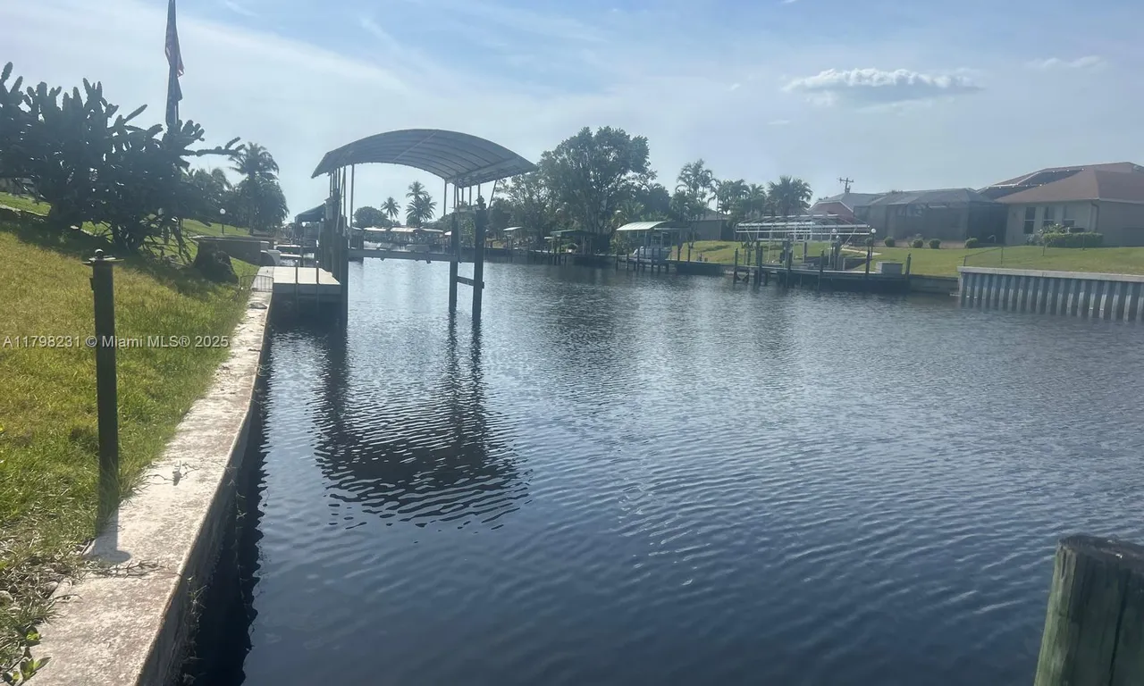 1515 SE 32 ter, Cape Coral FL 33904