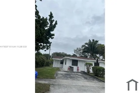 6237 Polk St # 2, Hollywood FL 33024